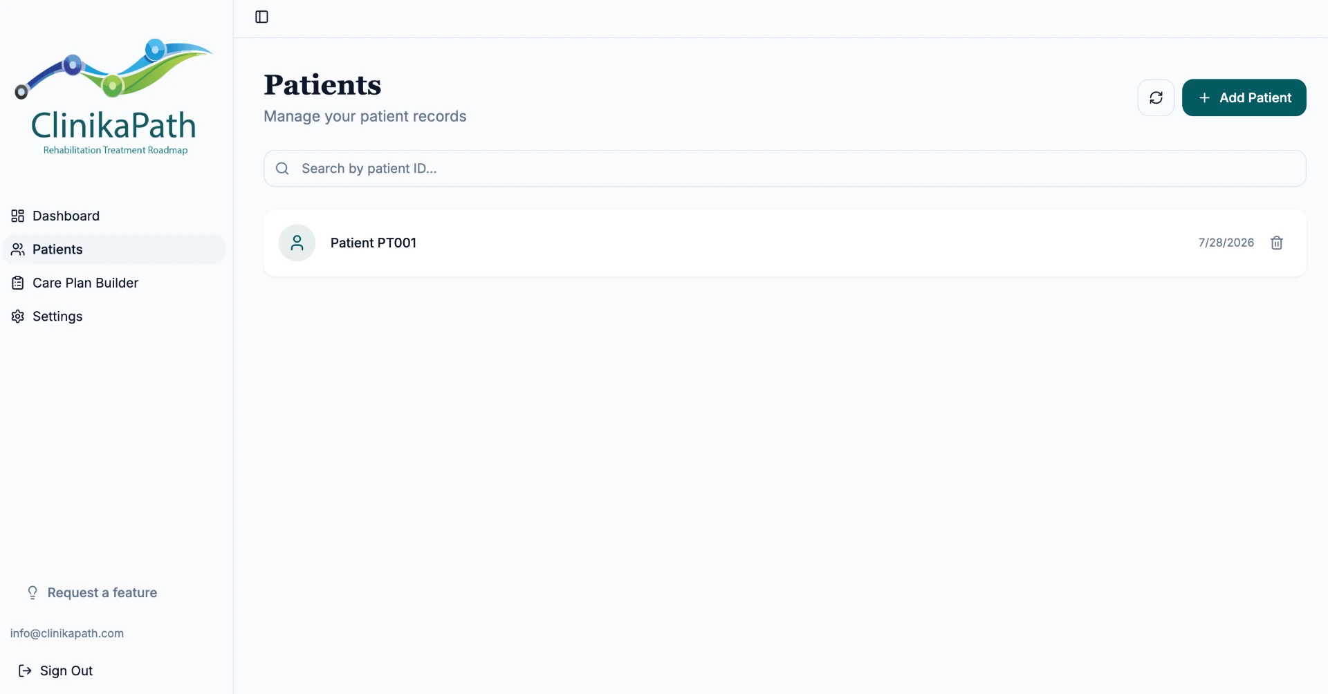 Patient PT001 row showing the creation date and the trash can delete icon